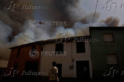 Wildfire in Congosta
