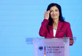 Outgoing German Economy and Climate Minister Robert Habeck hands over to successor Katherina Reiche