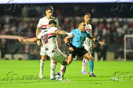 Partida entre SÃO PAULO X MIRASSOL pelo Campeonato Brasileiro