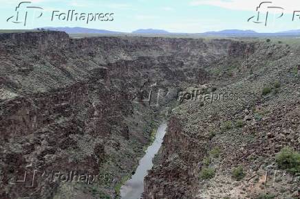 Ponte do desfiladeiro do rio grande em taos - novo méxico.