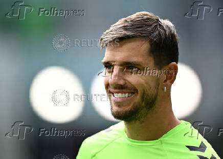 Conference League - Final - Real Betis Training