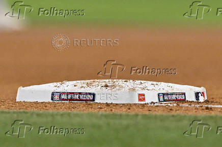 MLB: Atlanta Braves at Texas Rangers