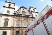 Desabamento de teto de igreja em Salvador