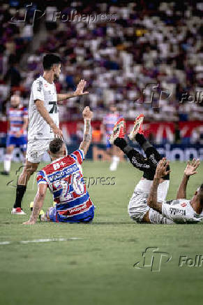 Partida entre Fortaleza e Santos pelo Campeonato Brasileiro