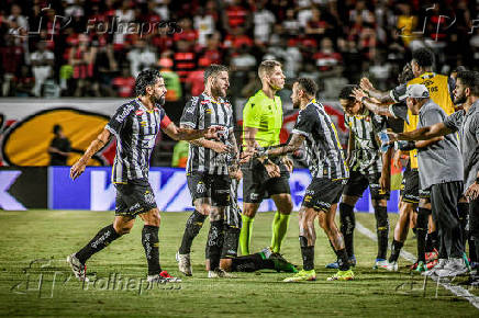 Vitória X Santos