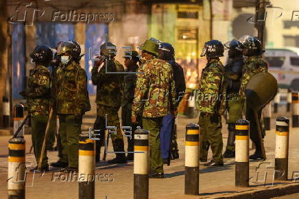 Street vendors protest in Nairobi against police harrassment