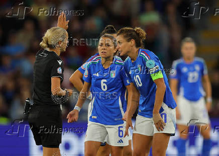 UEFA Women's Euro 2025 - Group B - Portugal v Italy