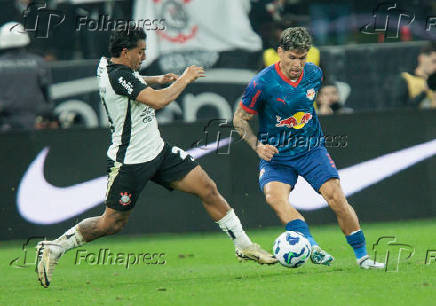 Partida entre Corinthians e Red Bull Bragantino pelo Brasileirão 2025