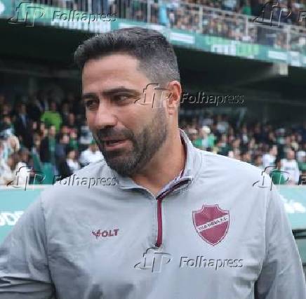 Campeonato brasileiro série b partida entre o coritiba contra o vila nova