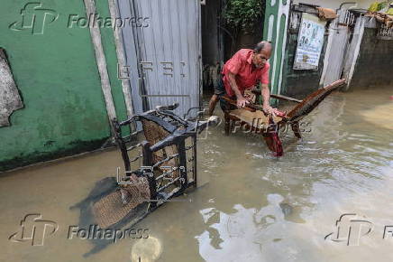 Aftermath of floods that killed hundreds in Sri Lanka
