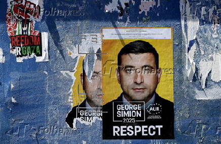 Romania's runoff presidential election campaign in Bucharest