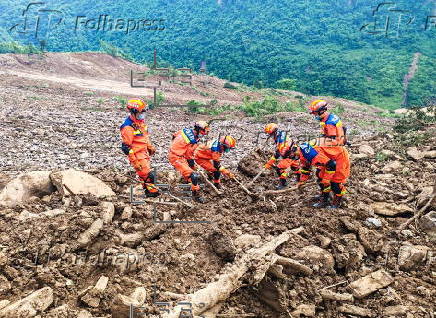 Rescue work after the landslide in Qingyang Village