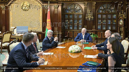 Belarusian President Lukashenko meets U.S. special envoy Kellogg in Minsk