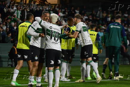 Partida entre Coritiba x Paysandu,  pela 17ª rodada do Campeonato Brasileiro Série B