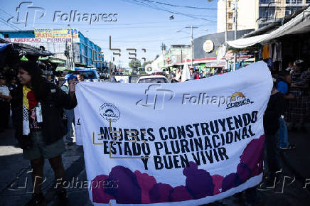 Campesinos guatemaltecos bloquean carreteras en repudio por detención de líderes indígenas