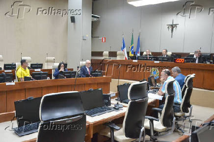 Audiência no TRT entre sindicatos e empresas de ônibus de Salvador - Ba