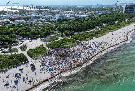 FIFA Club World Cup - Boca Juniors fans at Miami Beach
