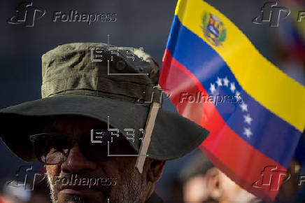 Chavistas marchan en Venezuela en respaldo a Maduro ante 