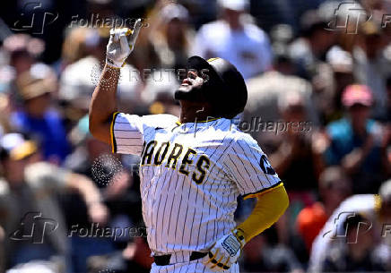 MLB: San Francisco Giants at San Diego Padres