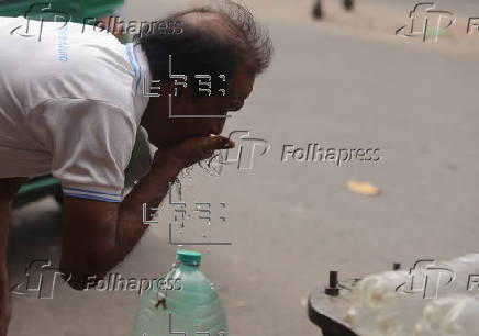 Heatwave disturbs daily life in Kolkata