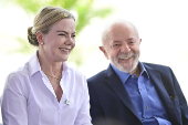 Lula lança Identificação de Cães e Gatos