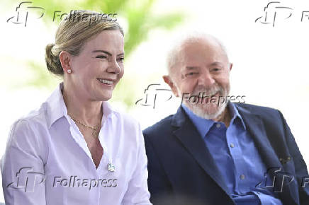 Lula lança Identificação de Cães e Gatos