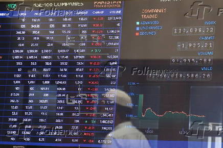 Pakistan's KSE-100 index drops over 3,800 points