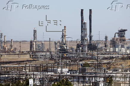Oil prices fall after Israel agrees to Iran ceasefire