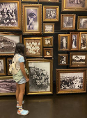 Visitantes no Museu do Futebol em São Paulo