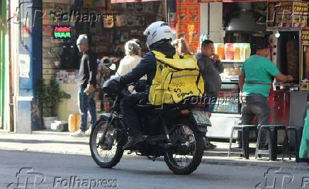 Projeto de Lei pode proibir uso de bags por motociclistas