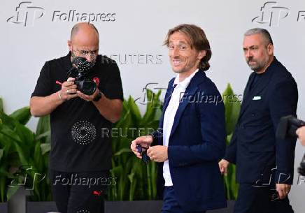 Luka Modric arrives in Milan