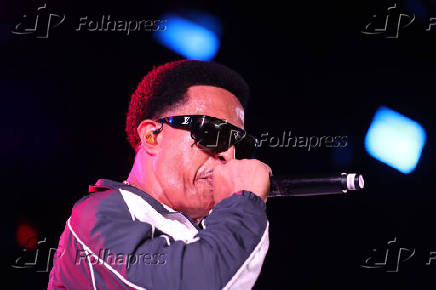 Mano Brown convida Rashid na primeira apresentação no Tim Music