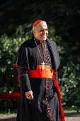 U.S Cardinals leave the Pontifical North American College to enter the conclave