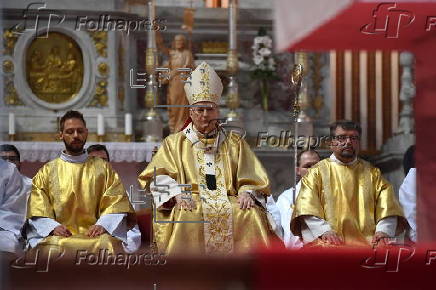 Easter Sunday Mass in Esztergom, Hungary