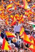 Manifestación del PP contra Sánchez bajo el lema 'Democracia o mafia'
