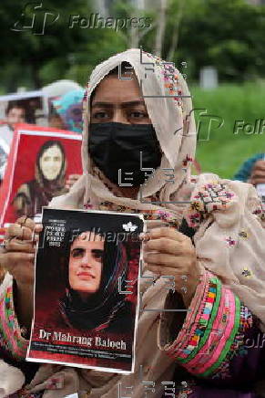 Baloch activists protest demanding release of jailed leader in Islamabad