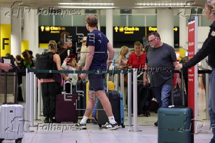 UK flights disrupted due to 'technical glitch'