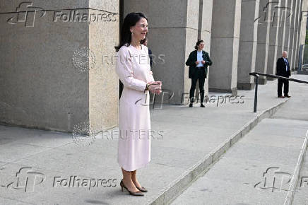 Outgoing German Foreign Minister Baerbock welcomes her successor, newly appointed German Foreign Minister Wadephul prior a handover ceremony in Berlin