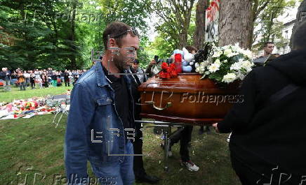 Vigil for 11-year-old boy who died following police chase in Brussels municipality