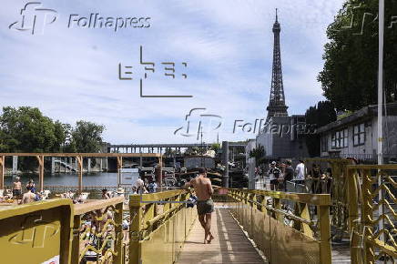Three swimming spots open in the Seine river in Paris