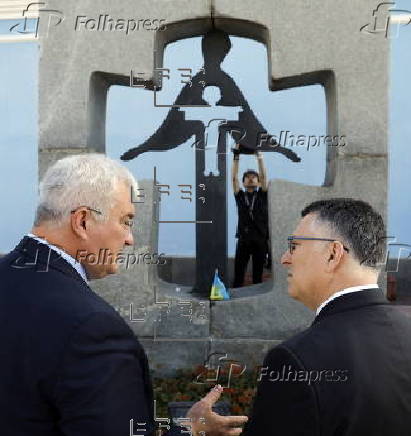 Israel's Foreign Minister Gideon Sa'ar visits Kyiv