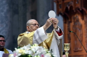 Easter Sunday Mass in Esztergom, Hungary