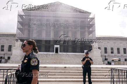 U.S. Supreme Court hears U.S. President Trump's bid to enforce birthright citizenship order, in Washington