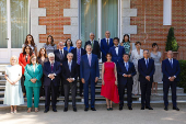 El rey recibe en audiencia a una representación del Patronato de la Fundación Centro Nacional del Vidrio
