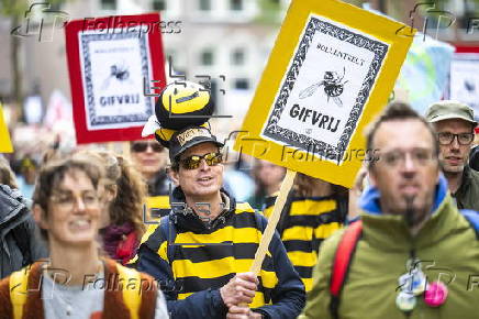 Extinction Rebellion (XR) campaign against flower bulb cultivation in Assen