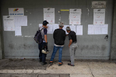 Abren los centros de voto en Venezuela para las elecciones regionales y legislativas