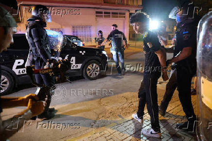 Anti-migrant unrest following an attack on elderly man by unknown assailants, in Torre Pacheco