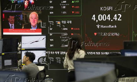 South Korea's Kospi plunges to close at 4,004.42 points