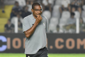 PARTIDA ENTRE SANTOS X BRAGANTINO PELO CAMPEONATO BRASILEIRO