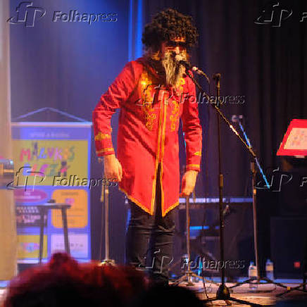 MALUKOS BELEZA ENCANTA COM SHOW INCLUSIVO NO TEATRO DA AMRIGS